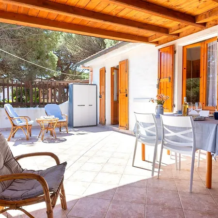 Casa Con Terrazza Nella Pineta * Valledoria (Sardinia)