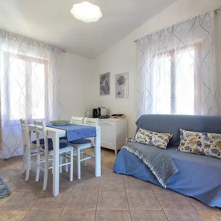 Casa Con Terrazza Nella Pineta *