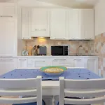 Semesterbostad Casa Con Terrazza Nella Pineta *